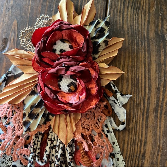 SOLD • Medium Sized Scrappy Flower Pin/Brooch - Picture 2 of 4